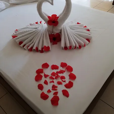 Melpo Hotel 2*
