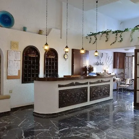 Melpo Hotel Hersonissos (Crete)