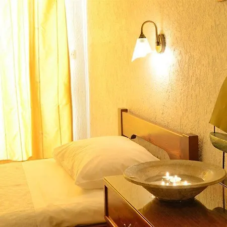 Melpo Hotel 2*
