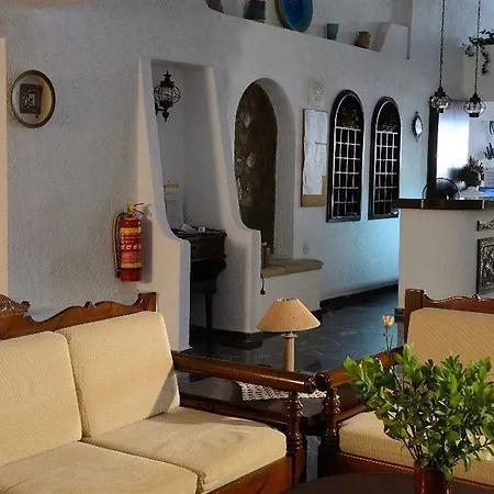 Hotel Melpo 2*