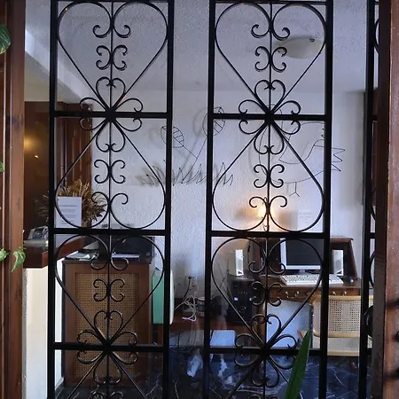 Hotel Melpo