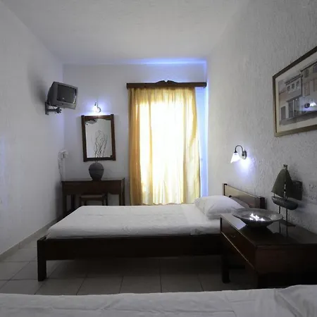 Melpo Hotel 2*