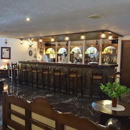 Hotel Melpo 2*
